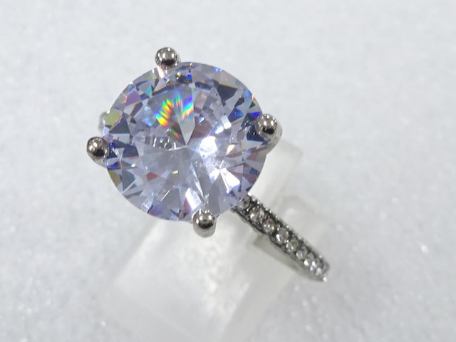 CRYSTAL FASHION RING / JP SIZE 25